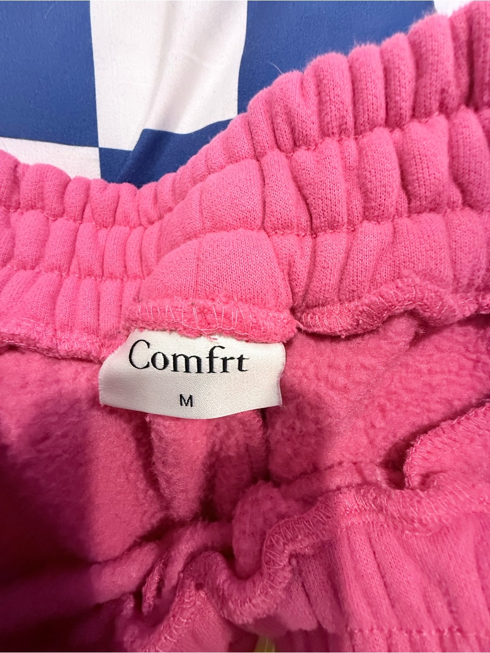 Pink COMFRT minimalist sweatpants woman’s size medium. - Picture 3 of 3